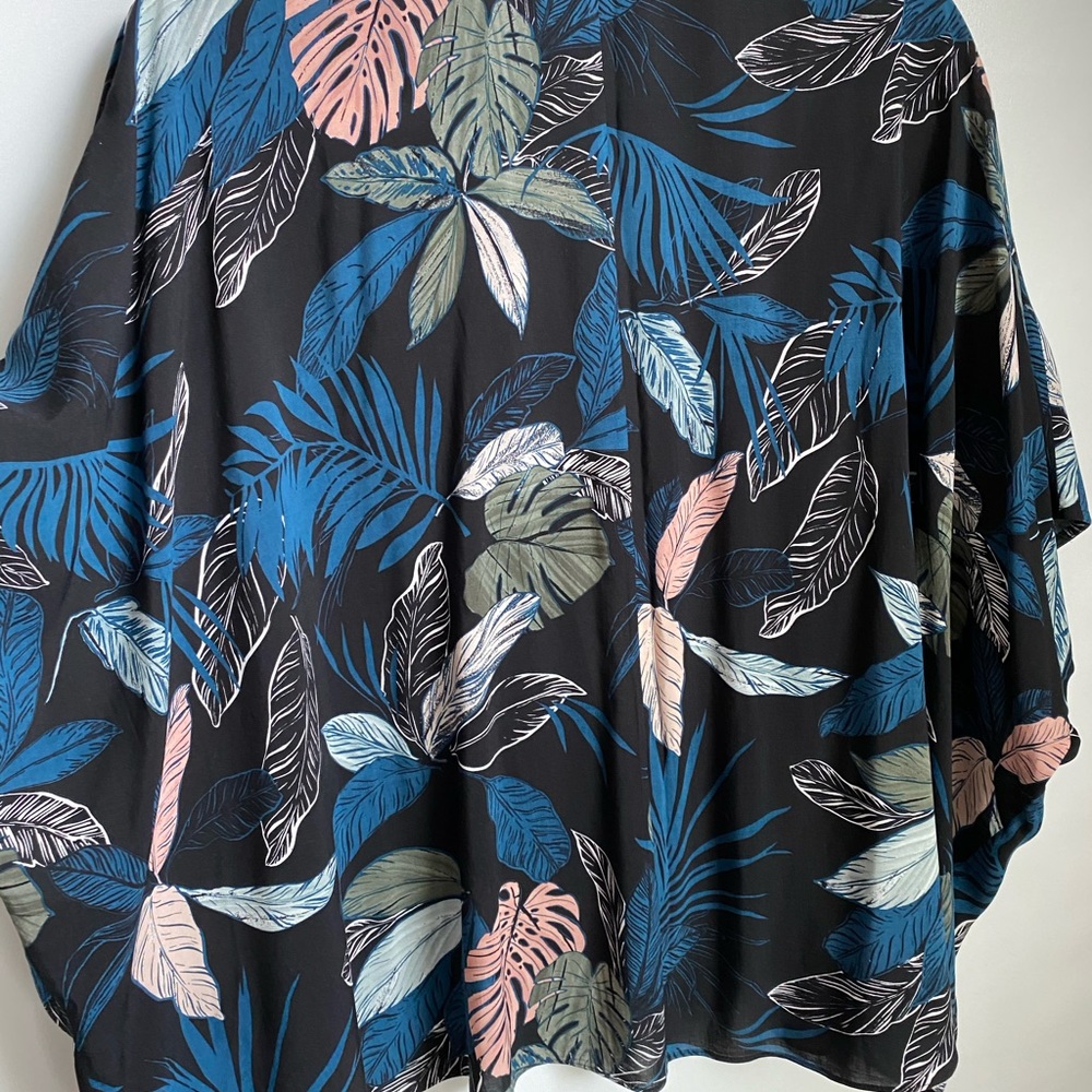 *SOLD* [NWoT] Aritzia Talula FAWKNER Blouse - Picture 6 of 11